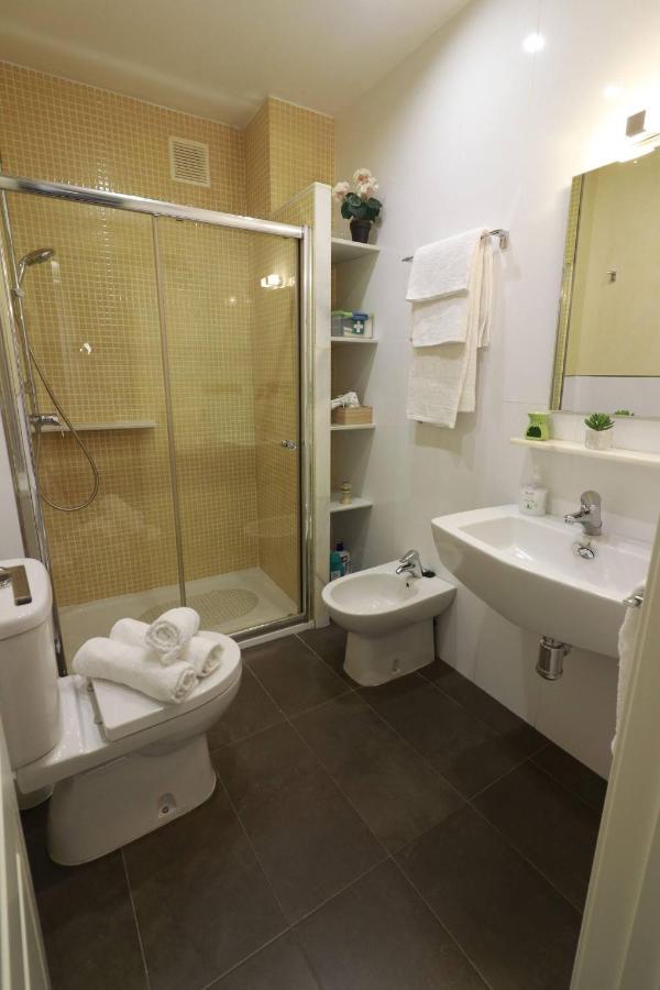 Apartamento Cristo De Burgos - Kainga Homes Sevilla Kültér fotó